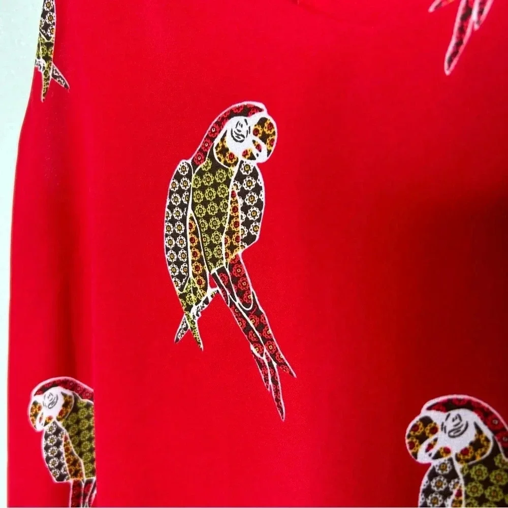 LOFT Red Parrot V Neck Tank Size Small Petite - Picture 3 of 6